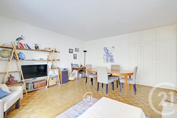 Appartement F2 à vendre  2 pièces - 51,60 m2 PARIS - 75020