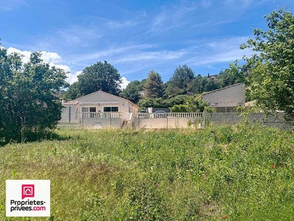 Rians Villa T4 garage +T2 sur 1200 m² à pied du village