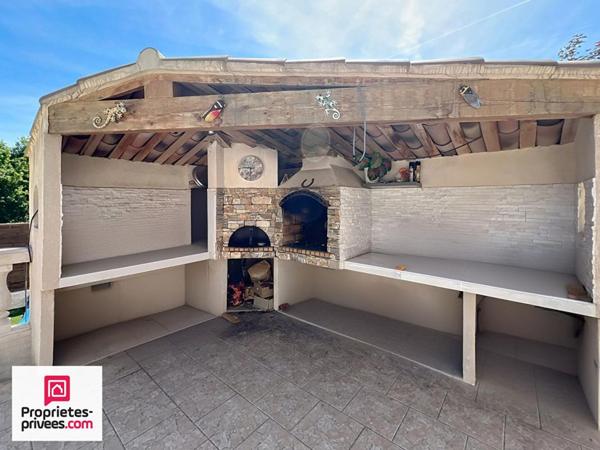 Rians Villa T4 garage +T2 sur 1200 m² à pied du village