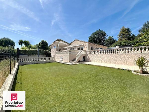 Rians Villa T4 garage +T2 sur 1200 m² à pied du village