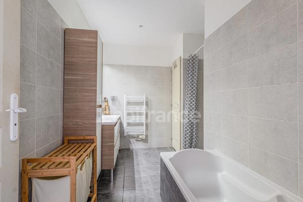 Secteur Neyron le haut – Appartement 4P de 84,84m² - traversant et lumineux- faibles charges