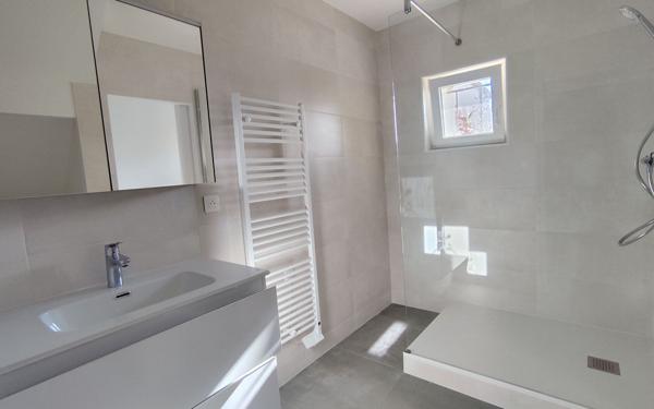 Appartement à louer    2 pièces •  Saint-Maurice-de-Beynost