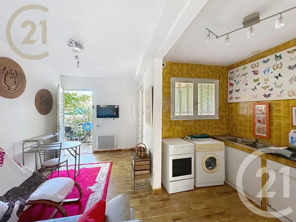 Maison à vendre  11 pièces - 154 m 2   FRONTIGNAN  - 34