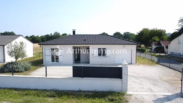 Vente                                                      Maison
                        
                     5 pièces                      104 m2                     à Razac-sur-l'Isle