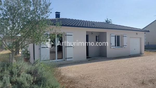 Vente                                                      Maison
                        
                     5 pièces                      104 m2                     à Razac-sur-l'Isle