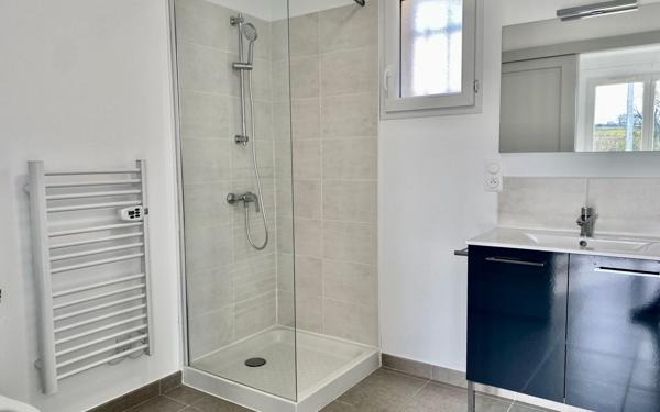 Maison à louer    4 pièces • 81 m2 Pertuis