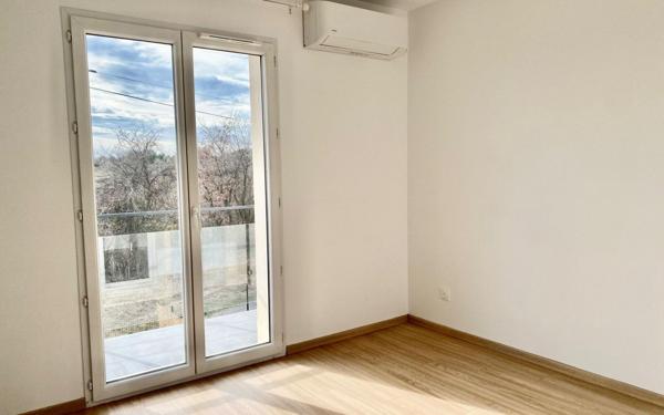 Maison à louer    4 pièces • 81 m2 Pertuis