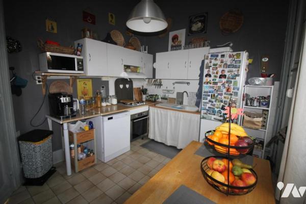 CAMBRAI- Maison 4 chambres, 122 m2 environ, à deux pas de l'hyper centre-ville.