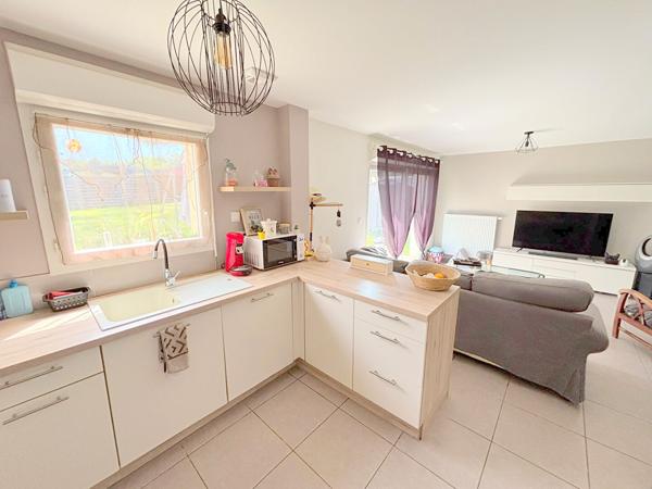 A VENDRE - Maison Gisors Centre - 4 chambres - 360 m² de terrain - 2 places de parking