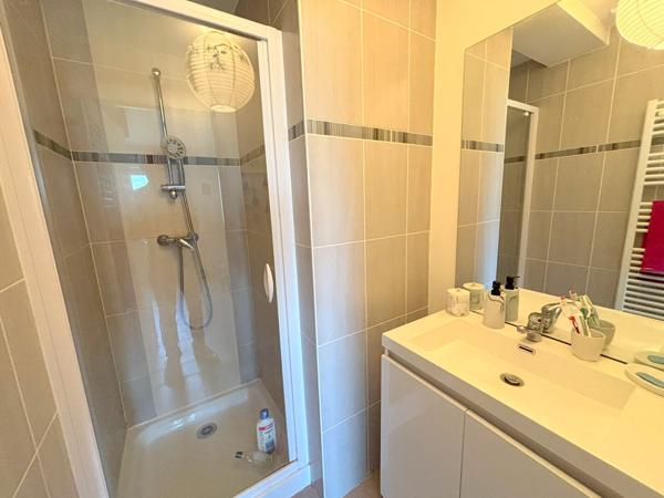 A VENDRE - Maison Gisors Centre - 4 chambres - 360 m² de terrain - 2 places de parking