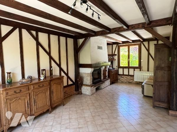 Pavillon de type 5 à vendre à LA RIVIERE DE CORPS