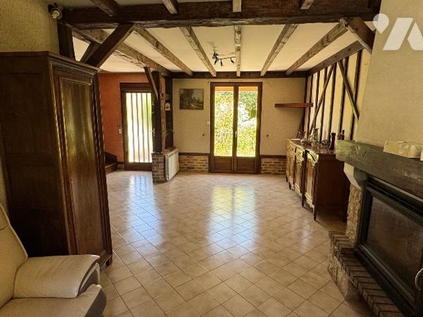 Pavillon de type 5 à vendre à LA RIVIERE DE CORPS