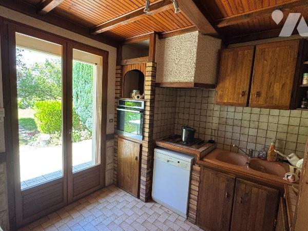 Pavillon de type 5 à vendre à LA RIVIERE DE CORPS