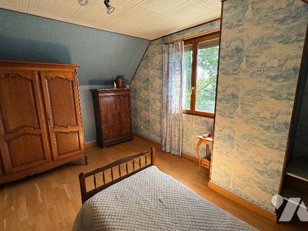 Pavillon de type 5 à vendre à LA RIVIERE DE CORPS