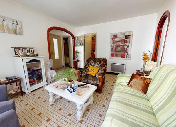 Maison à vendre    9 pièces • 147,72 m2 Vaulx-en-Velin