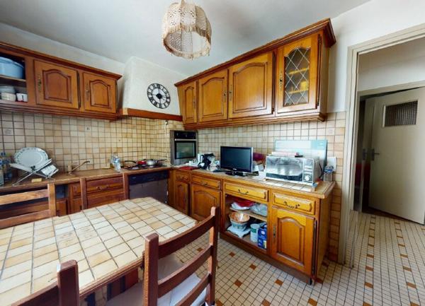 Maison à vendre    9 pièces • 147,72 m2 Vaulx-en-Velin