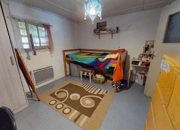 Maison à vendre    9 pièces • 147,72 m2 Vaulx-en-Velin