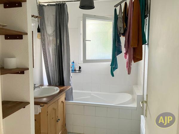 Location maison Les Billaux : 906 € - AJP Immobilier Libourne