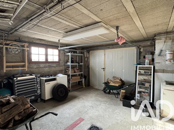 Maison à vendre 6 pièces 120 m² Saint-Fargeau-Ponthierry