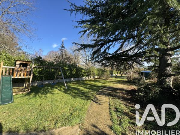 Maison à vendre 6 pièces 120 m² Saint-Fargeau-Ponthierry