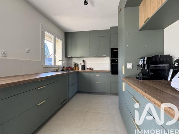 Maison à vendre 6 pièces 120 m² Saint-Fargeau-Ponthierry