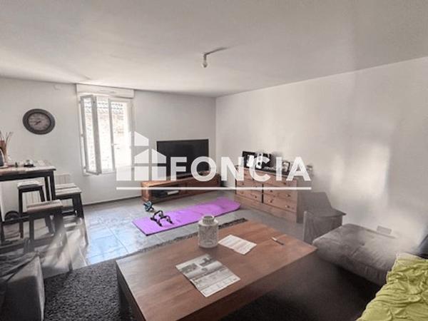 À vendre Immeuble 220.48 m² - Juziers 78820