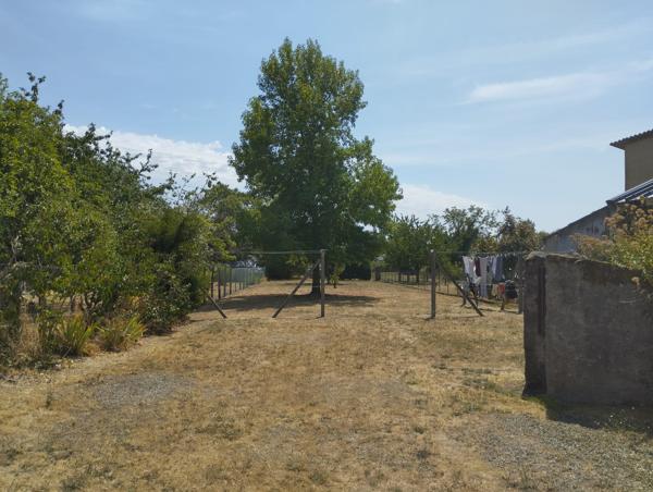 IMMEUBLE DE RAPPORT CENTRE SAINT-GILDAS-DES-BOIS