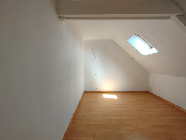 IMMEUBLE DE RAPPORT CENTRE SAINT-GILDAS-DES-BOIS
