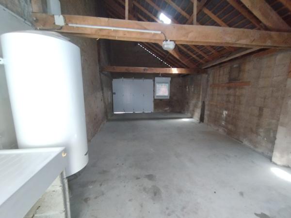 IMMEUBLE DE RAPPORT CENTRE SAINT-GILDAS-DES-BOIS