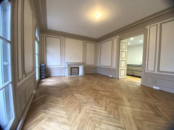 Maison à vendre à Tours dans l'Indre-et-Loire (37000), ref : 37037/311B