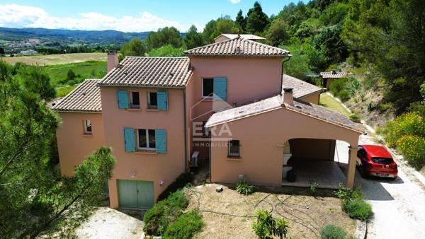 Maison spacieuse de 6 pièces avec piscine à vendre à Limoux