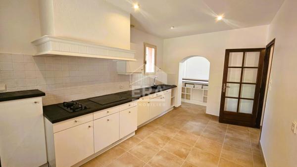 Maison spacieuse de 6 pièces avec piscine à vendre à Limoux