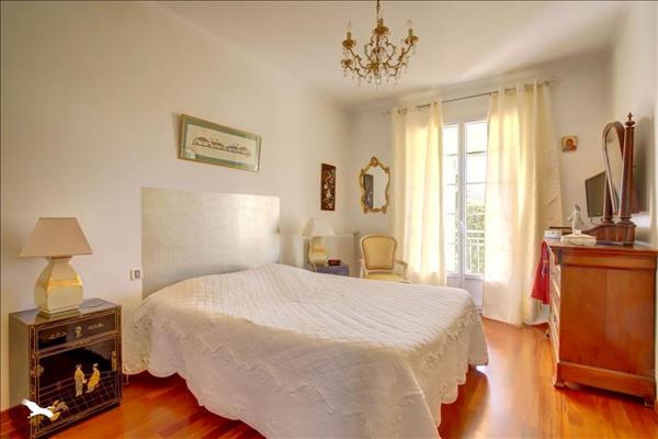 Maison à vendre |  Saint-Jean |  6 pièces | 137 m²