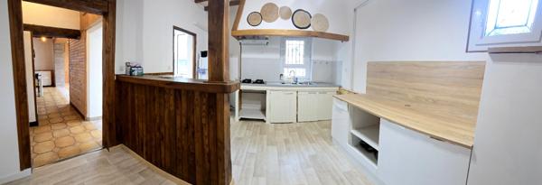 Appartement à louer 3 pièces, 114 m², SAINT PORQUIER (82), garages, jardin clôturé 780m²,