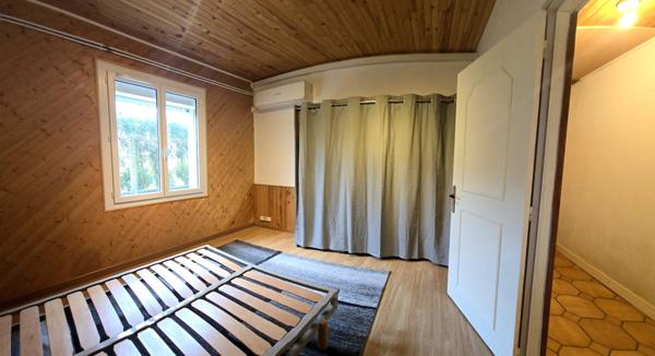 Appartement à louer 3 pièces, 114 m², SAINT PORQUIER (82), garages, jardin clôturé 780m²,