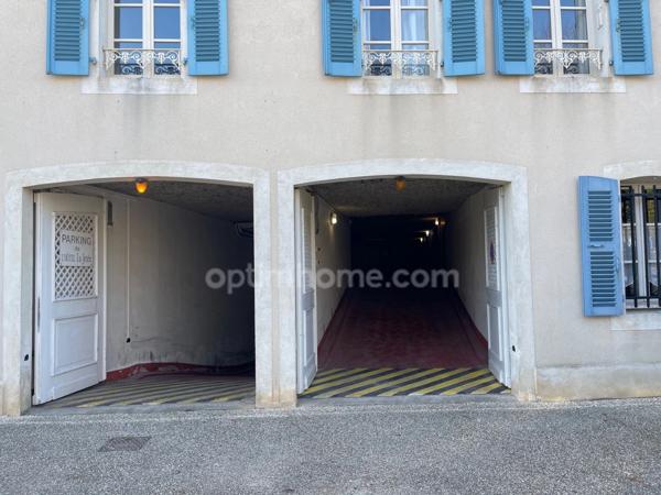 Appartement  Terrasse avec garage à  SAINT MARTIN DE RE (17)
