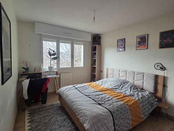 T2 lumineux avec balcon – Jouvence