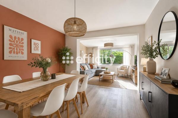 Maison
         4 pièces
        - 84 m² 350 000 € *