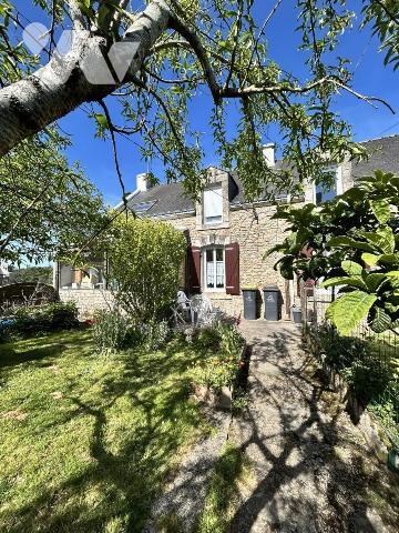 LE BONO - Uniquement dans votre étude. Maison 5 pièces 4 chambres