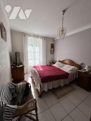 LE BONO - Uniquement dans votre étude. Maison 5 pièces 4 chambres