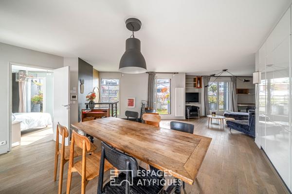 Dernier étage contemporain avec terrasses