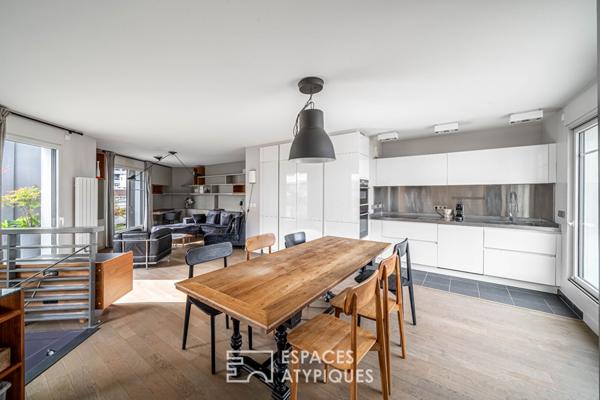 Dernier étage contemporain avec terrasses