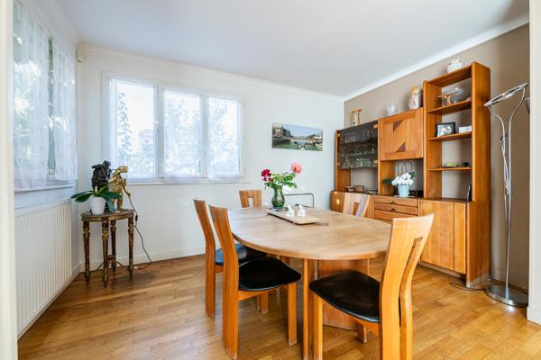 Chilly-Mazarin (91380) Chilly-Mazarin (Bas) – Maison individuelle familiale avec beaux volumes et sous-sol total