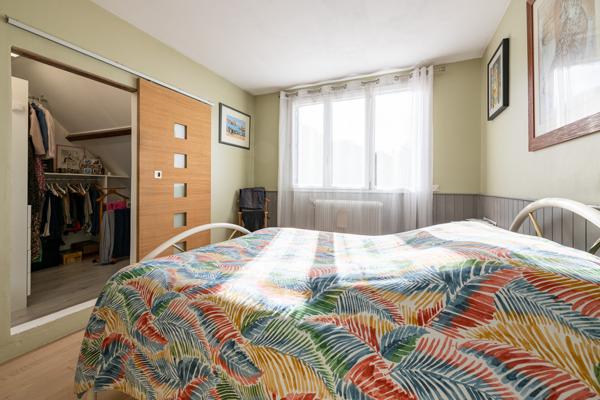 Chilly-Mazarin (91380) Chilly-Mazarin (Bas) – Maison individuelle familiale avec beaux volumes et sous-sol total