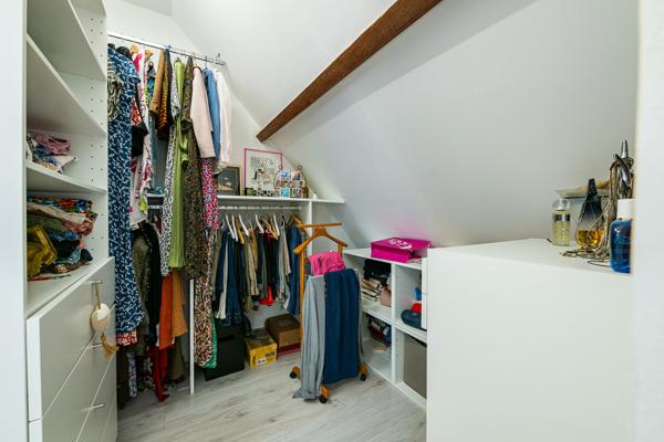 Chilly-Mazarin (91380) Chilly-Mazarin (Bas) – Maison individuelle familiale avec beaux volumes et sous-sol total