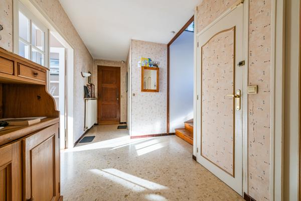 Chilly-Mazarin (91380) Chilly-Mazarin (Bas) – Maison individuelle familiale avec beaux volumes et sous-sol total