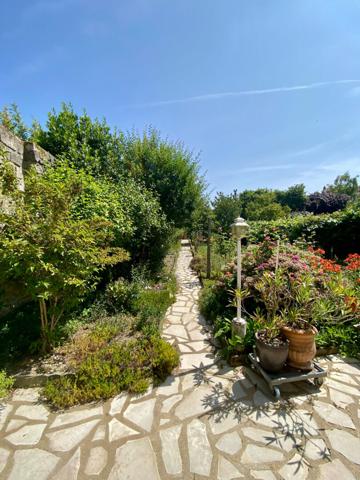 Maison Laval 5 pièce(s) 97.5 m2