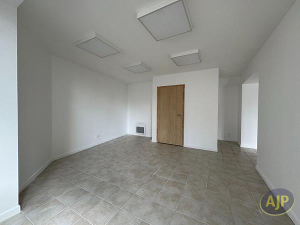 Montaigu : 1 080 € - AJP Immobilier Montaigu