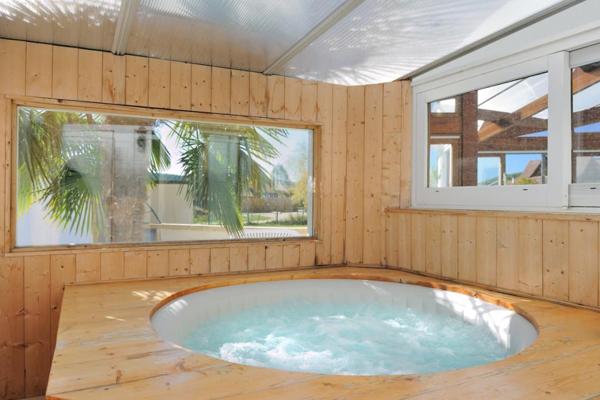 Maison Montignac Lascaux 18 pièce(s) 340.20 m2