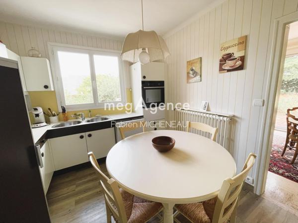 Maison à CHOLET, 49300 - 6 pièces 134m²